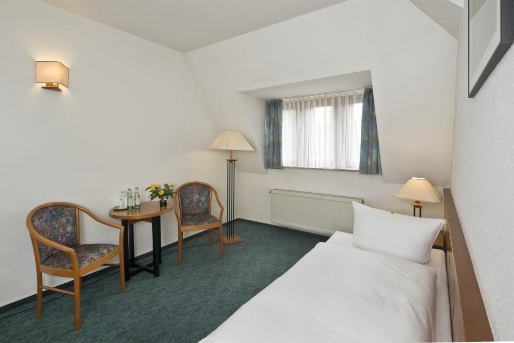 Hotel Katharinenhof Werdau Δωμάτιο φωτογραφία