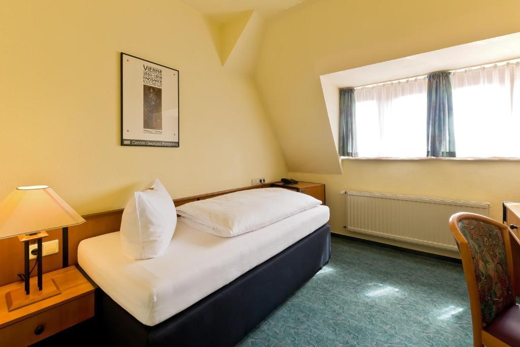 Hotel Katharinenhof Werdau Δωμάτιο φωτογραφία